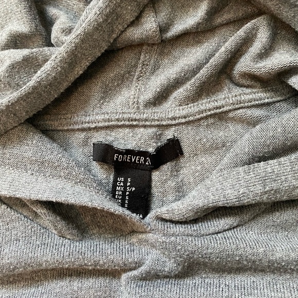 Grey hoodie - Picture 2 of 3